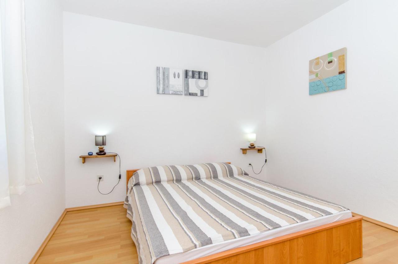 Apartment Vitaic Supetar Zewnętrze zdjęcie